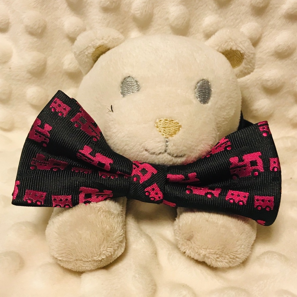 5/$20 Baby bow ties BLACK PINK TRAINS